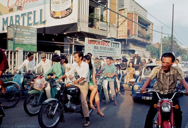 Motorcycles in Saigon before 1975